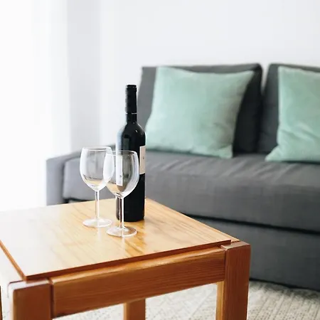 公寓 Host Wise - Sweet & Sunny Flat - Ace Location