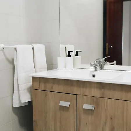 Host Wise - Sweet & Sunny Flat - Ace Location 公寓