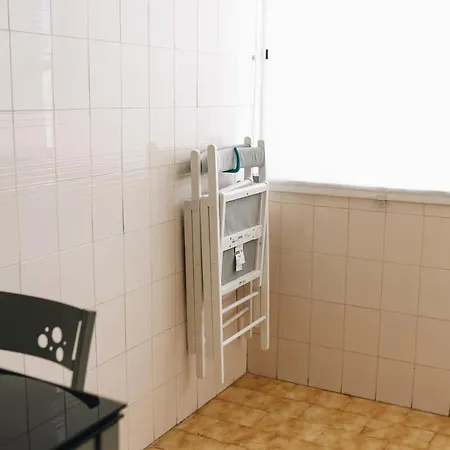 公寓 Host Wise - Sweet & Sunny Flat - Ace Location