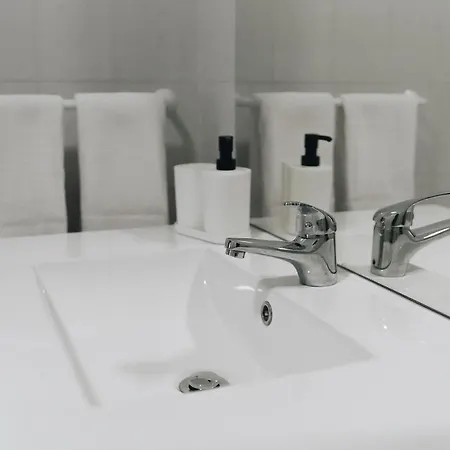 公寓 Host Wise - Sweet & Sunny Flat - Ace Location 奎特里拉