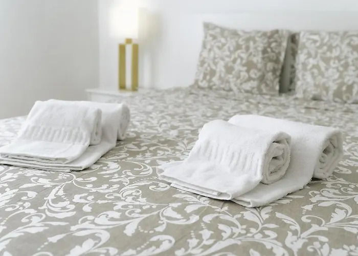 Apartamento Host Wise - Sweet & Sunny Flat - Ace Location *