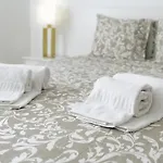 Apartment Host Wise - Sweet & Sunny Flat - Ace Location *