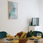 Apartment Host Wise - Sweet & Sunny Flat - Ace Location *