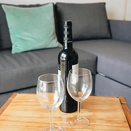 Daire Host Wise - Sweet & Sunny Flat - Ace Location *